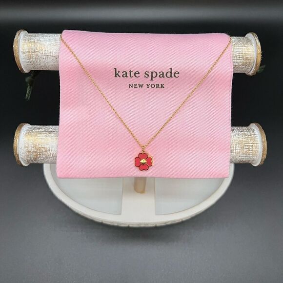 Kate Spade clover necklace - Picture 1 of 7